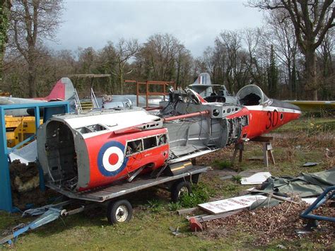 Dismantled Folland Gnat Xr954 Before Leaving Bournemouth