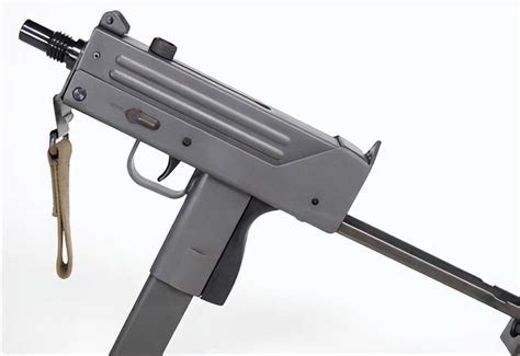 小国出名枪！短小精悍的捷克“蝎式”微型冲锋枪，性能远胜乌兹尺寸mm突击步枪