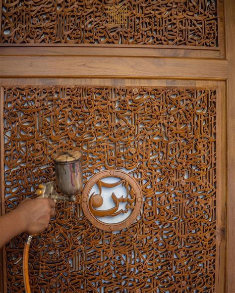 Mahajatis Intricate Wood Carvings Support Traditional Craft