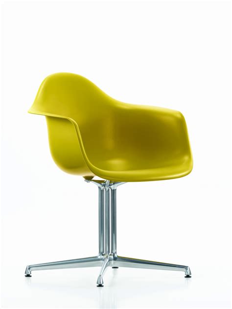 Entdecke 198 anzeigen für vitra eames stuhl zu bestpreisen. Eames Plastic Arm Chair DAL Stuhl Vitra - einrichten-design.de