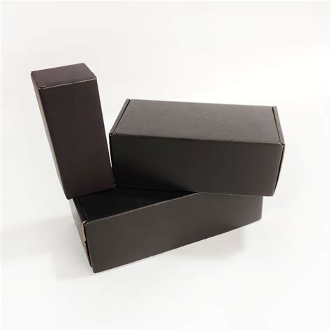 Custom Own Logo Cardboard Black T Packaging Folding Box Bavora