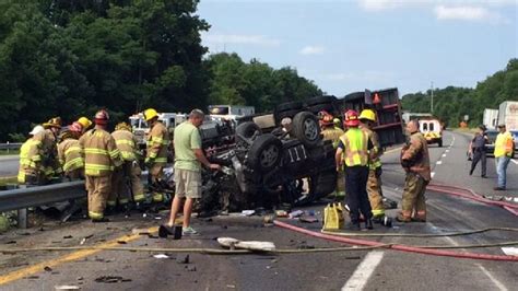 Update Crash Scene Cleared All Lanes Opened On I 81 After Crash Wset
