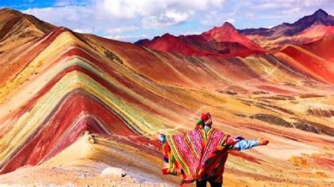 Montaña Siete Colores Cómo Llegar Desde Cusco Turismo Perú