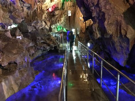 Behold Japans Natural Wonder The Great Limestone Cave Of Hida