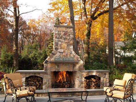 Nothing Like An Outdoor Stone Fireplace Someday Rustic Outdoor
