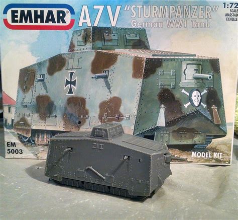 Wwi A7v Sturm Pz Tank Plastic Model Military Vehicle Kit 172