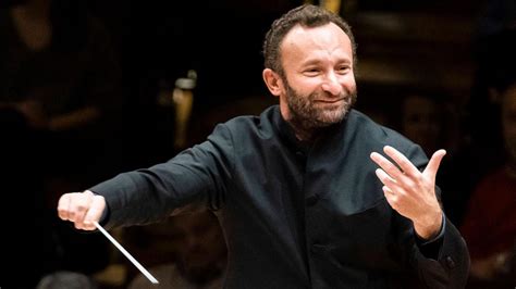 A La Découverte De Kirill Petrenko Le Chef Des Berliner Philharmoniker