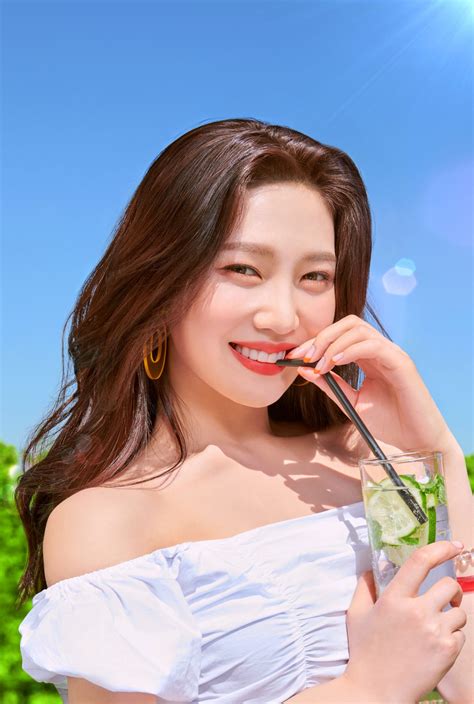 Red Velvet Joy Pictorial For Espoir Hdhr K Pop Database