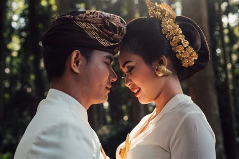 Bali Destination Documentary Wedding Photographer Intimate And