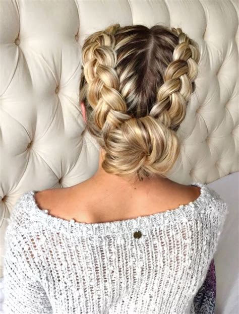 Hairstyles With Plaits Up Wavy Haircut