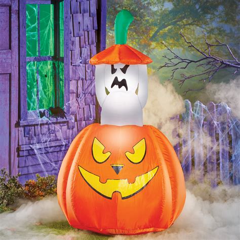 30 Insanely Gorgeous Outdoor Animated Halloween Decorations Home