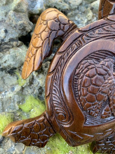 8 Hawaiian Turtle Woodcarving Made In Hawaii Etsy