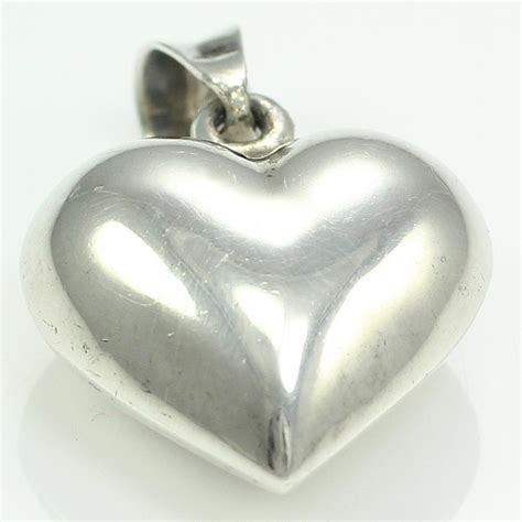 1980s Silver Puffed Heart Necklace Pendant 925 Sterling Puffy Heart