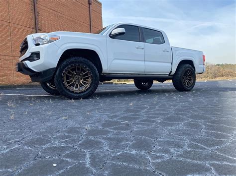 Toyota Tacoma White Fuel Off Road Rebel 6 D681 Wheel Wheel Front