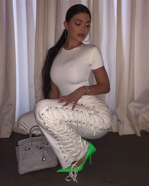 12 Best Kylie Jenner Fashion Images On Stylevore