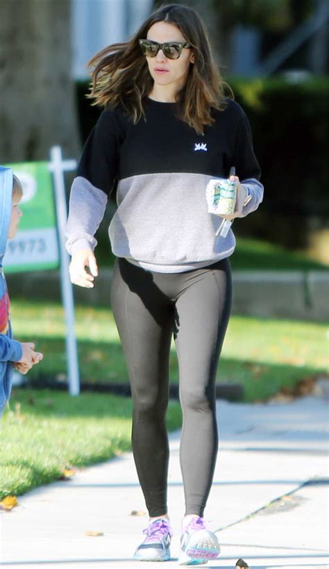 Jennifer Garner In A Black Leggings Was Seen Out In Los Angeles 0520