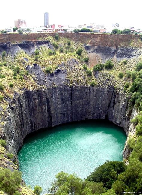 Kimberley Mine Big Hole In South Africa South Africa Travel South