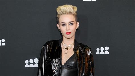 Miley Cyrus Offered 1million To Make Porn Film Celebrity News