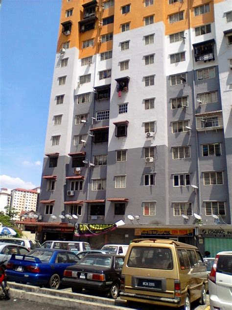 Bandar sri permaisuri is a township located in cheras, kuala lumpur.it is adjacent to bandar tun razak and salak south and is largely made up of apartments and condominiums. SRI PENARA APARTMENT AT BANDAR SRI PERMAISURI, CHERAS, KL ...