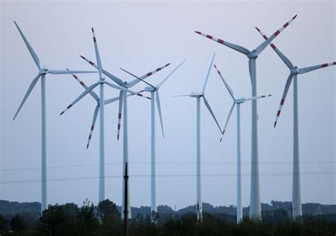 Erneuerbare Energien Branche Rechnet Mit Sinkender Kostrom Umlage