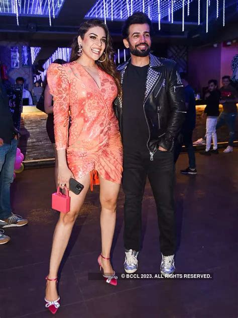 Inside Pictures From Anjum Fakihs Starry Birthday Party Go Viral The