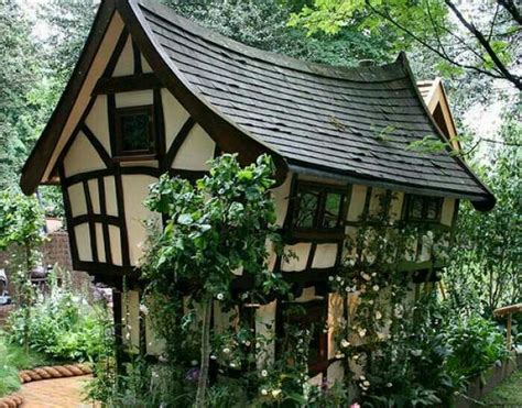 Pin By Amanda Sarrisin On For House Fantasy House Fairytale Cottage