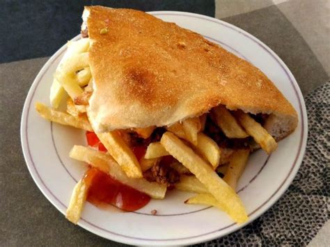 French Fry Burgers, Now Available in Morocco - Neatorama