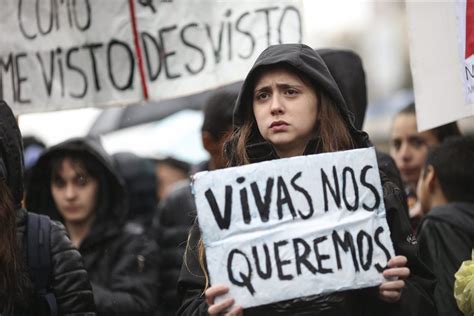 La Marcha De Las Mujeres En Argentina Formación De Una Tribu Español