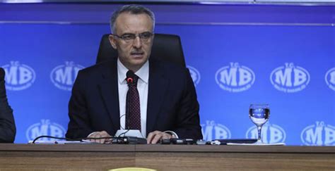 Son dakika doğru ve özgün haber ilkesine dayalı olarak yayın yapılmaktadır. Son dakika! Bakan Naci Ağbal 2018 hedeflerini açıklıyor | Canlı