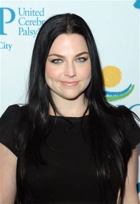 Evanescence Star Amy Lee Pregnant Daily Dish