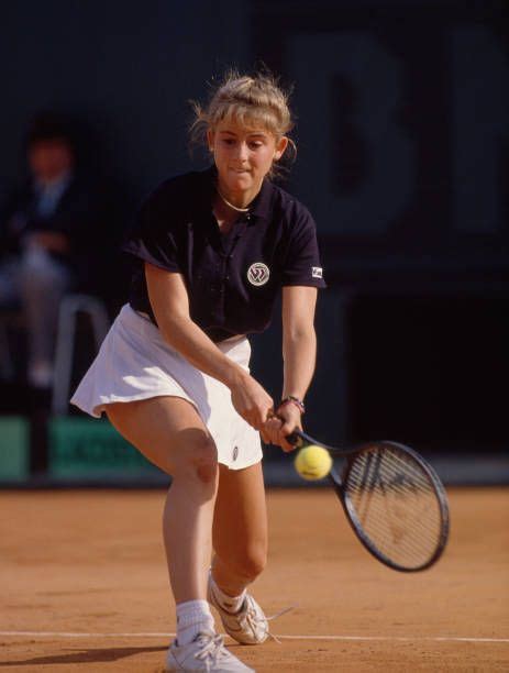 142 Carling Bassett Photos And Premium High Res Pictures In 2021 Tennis Players Female Tennis