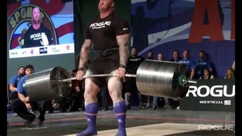 Watch The Mountain From Game Of Thrones Sets Deadlift World Record