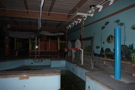 We Traveled To An Abandoned Water Park Resort At Night With Lights