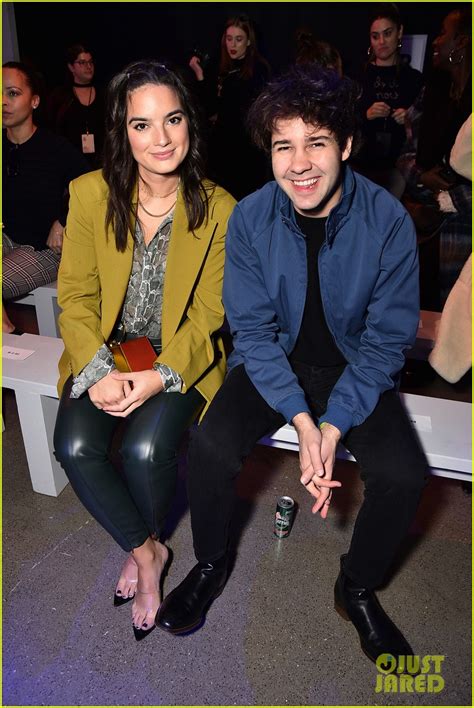 David dobrik is all smiles while sitting front row at the aliette fashion show during new york fashion week on wednesday (february 12) in new york city. David Dobrik & Rumored Girlfriend Natalie Mariduena Attend New York Fashion Week Shows | Photo ...