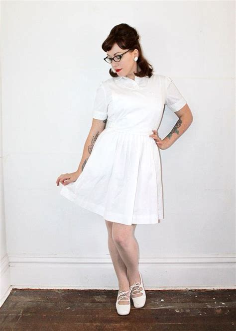 Vintage Nurse Dress White Nurse Uniform Vintage Nurse Pinafore Md Lg Nurse Dandy