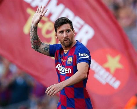 Barcelona Superstar Agrees To Open Talks Over A New Contract