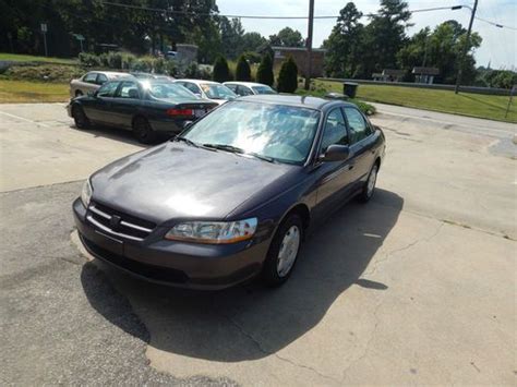 Buy Used 1999 Honda Accord Lx Sedan 4 Door 23l Financing Available In