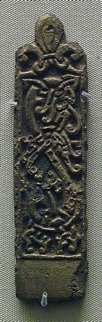 This ringerike style was basically designed on the ringerike. Hammersmith Ringerike Plaque | Viking art, Viking knotwork ...