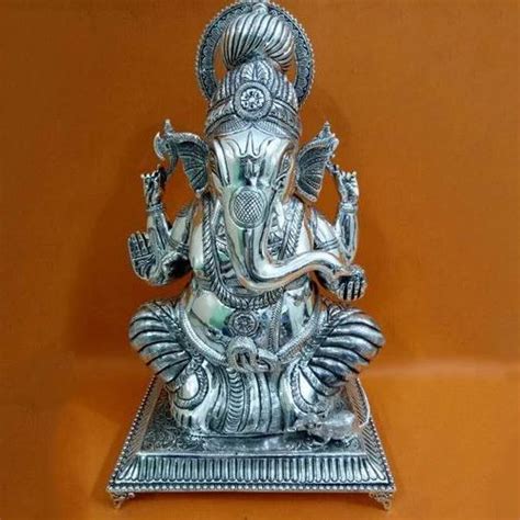 Pure Silver Ganesha Idol At Rs 200000kilogram Kalbadevi Mumbai Id