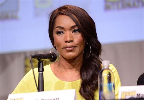 Angela Bassett Speaks Onstage At The American Horror Story And Scream Queens Panel During
