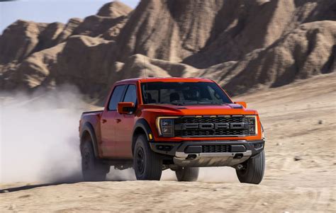 The 2022 Ford Raptor R Will Get V8 Power Motor Illustrated