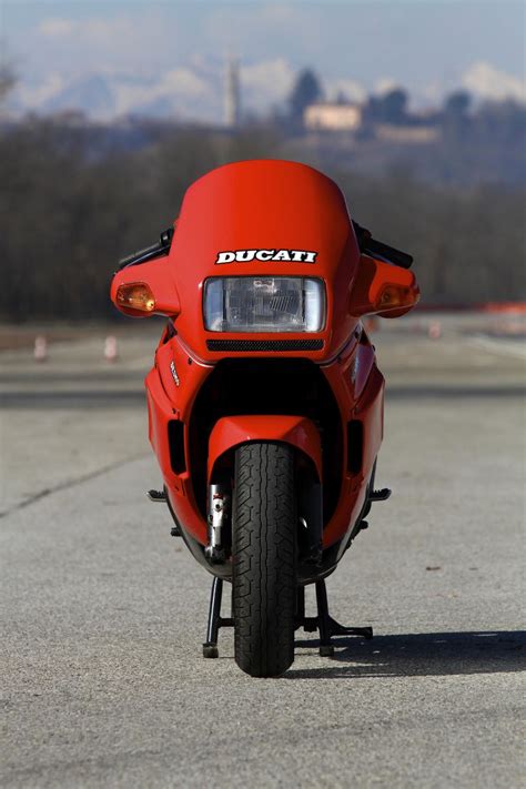 Ducati Paso 750 Motociclismo