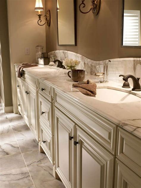 Valspar.com has been visited by 10k+ users in the past month Bathroom Galleries | Cream bathroom, Painting kitchen ...
