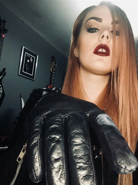 Goddess Hella Leather Gloves Outfit Tight Leather Pants Long Leather