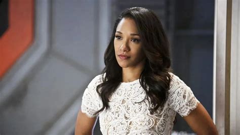 Is Candice Patton Pregnant Rumors About The Flash Actress Pregnancy Answered Otakukart