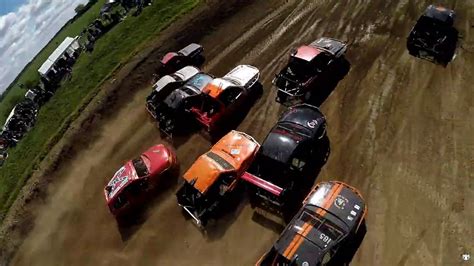 Die rennen in grimmen haben einen besonderen charakter. Stock Car Grimmen Hexenkessel Mai 2019 - YouTube