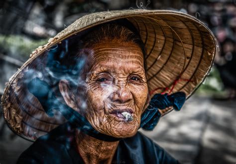 Gesichter Vietnams Foto And Bild Erwachsene Menschen Im Alter Asien