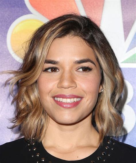 America Ferrera Cool Bob Hairstyle Medium Wavy Casual Dark Brunette Side Bangs Hairstyles