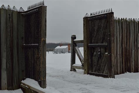 Main Gate Fort George Niagara Free Photo On Pixabay