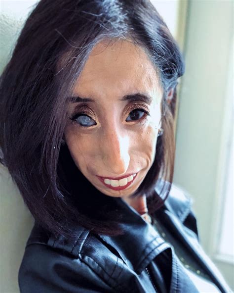 You Can Watch Her New Show Unzipped With Lizzie Velasquez Available Via The Fullscreen App